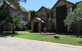 Matumi Golf Lodge