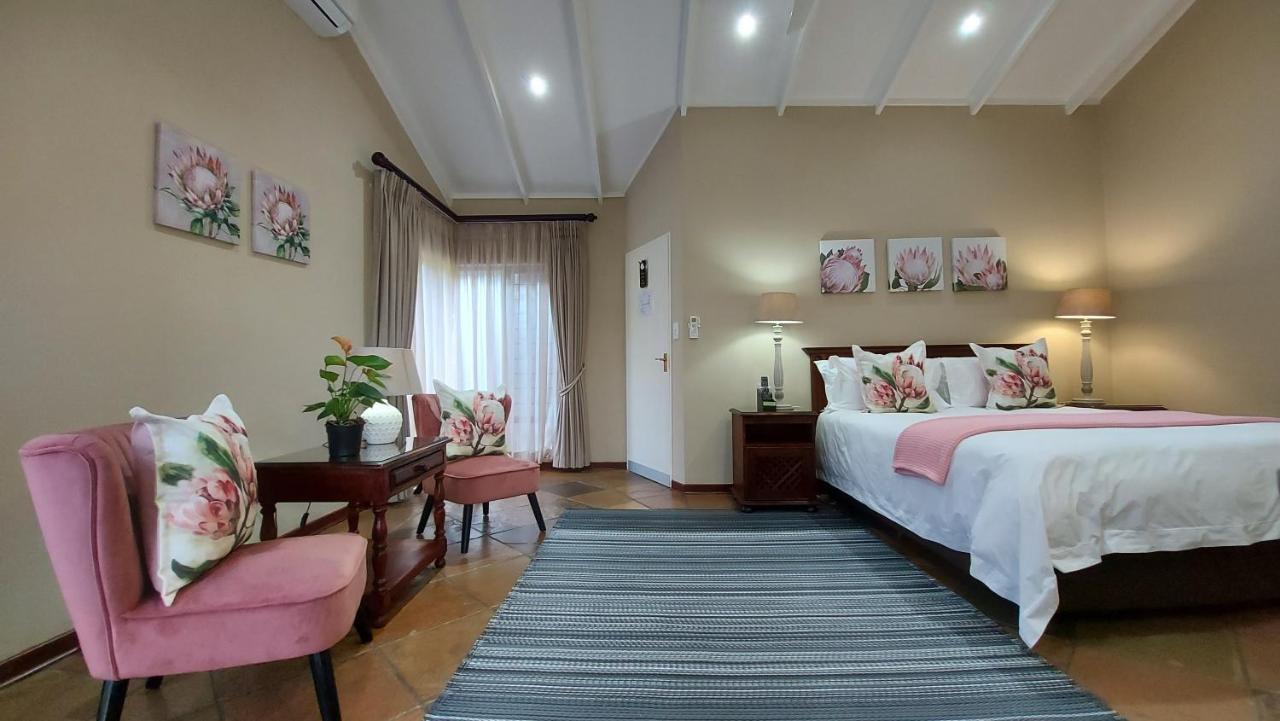 Matumi Golf Lodge Нелспрёйт Экстерьер фото